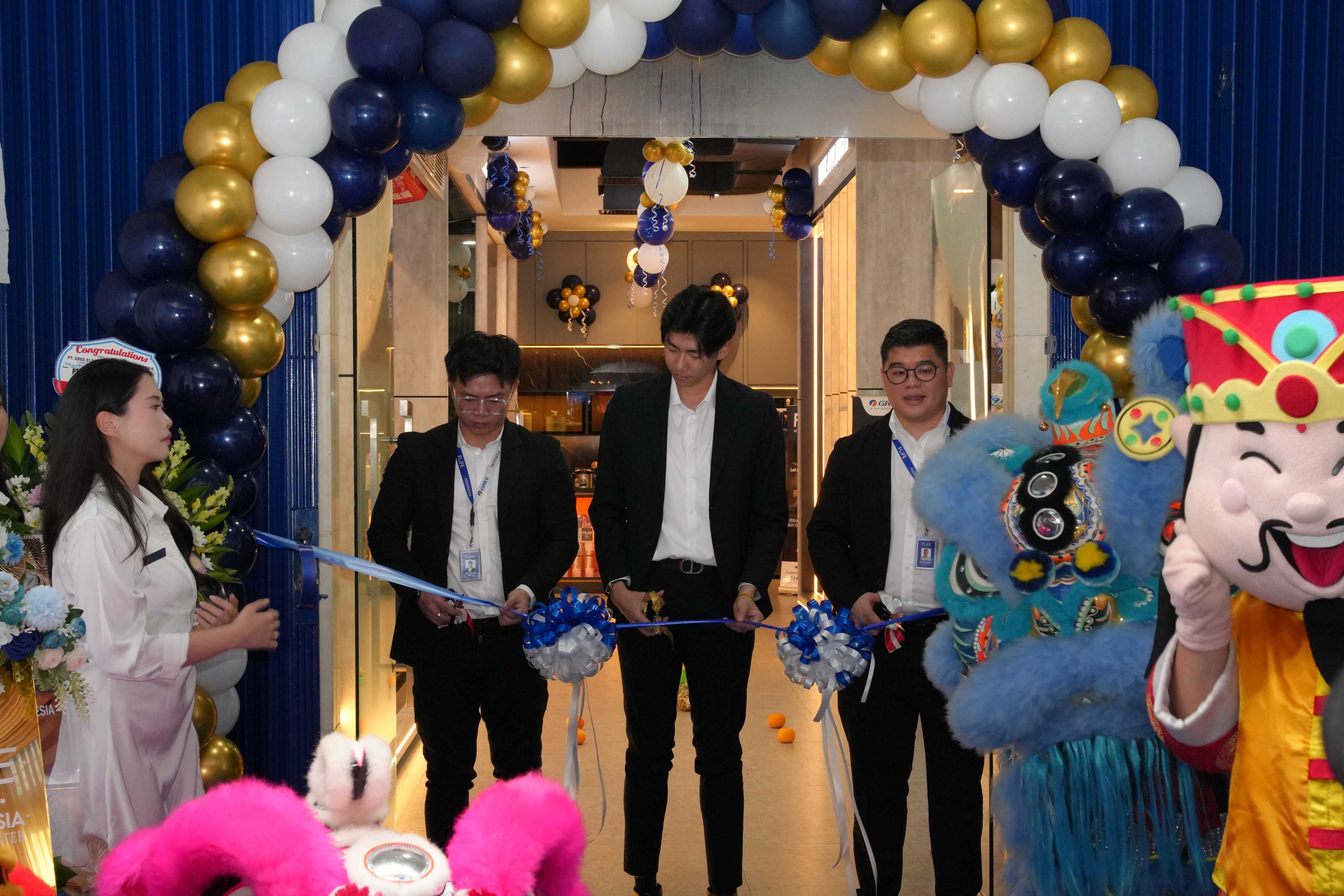 GREE Hadirkan Kantor Cabang Modern di Jakarta dengan Showroom, Training Center, dan Service Center